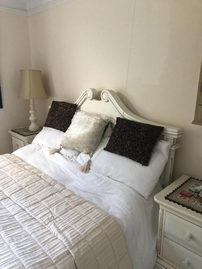 Bed and Breakfast Old Orchard House Lavant Esterno foto